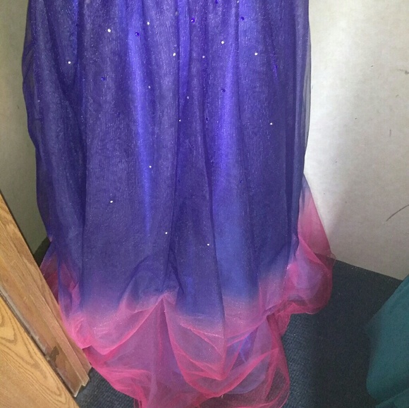 Prom dress!!!!!!! 😍😍😍😍😍 - Picture 4 of 4